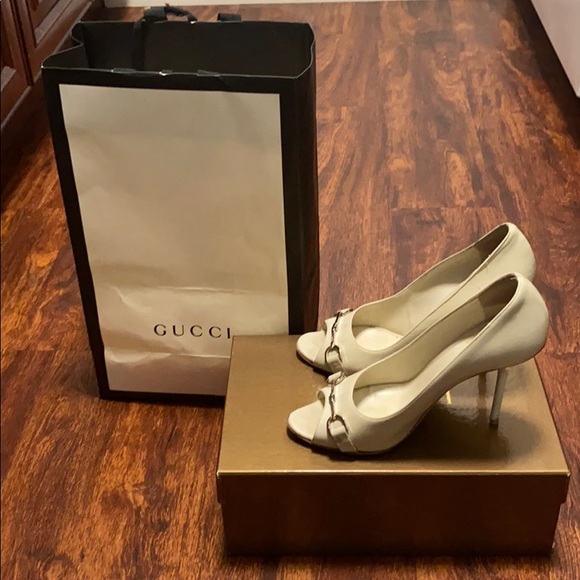 HORSEBIT GUCCI PEEP TOE PUMPS Size 38 - Picture 4 of 10